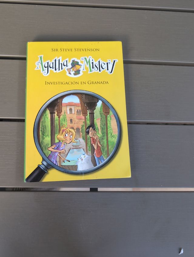 Agatha Mistery 12. Investigación en Granada (Sp...