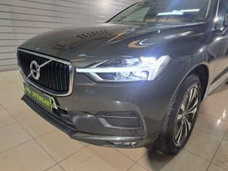 Volvo XC60 T4 MOMENTUM AUTO