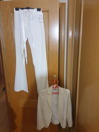 TRAJE DE CHAQUETA BLANCO