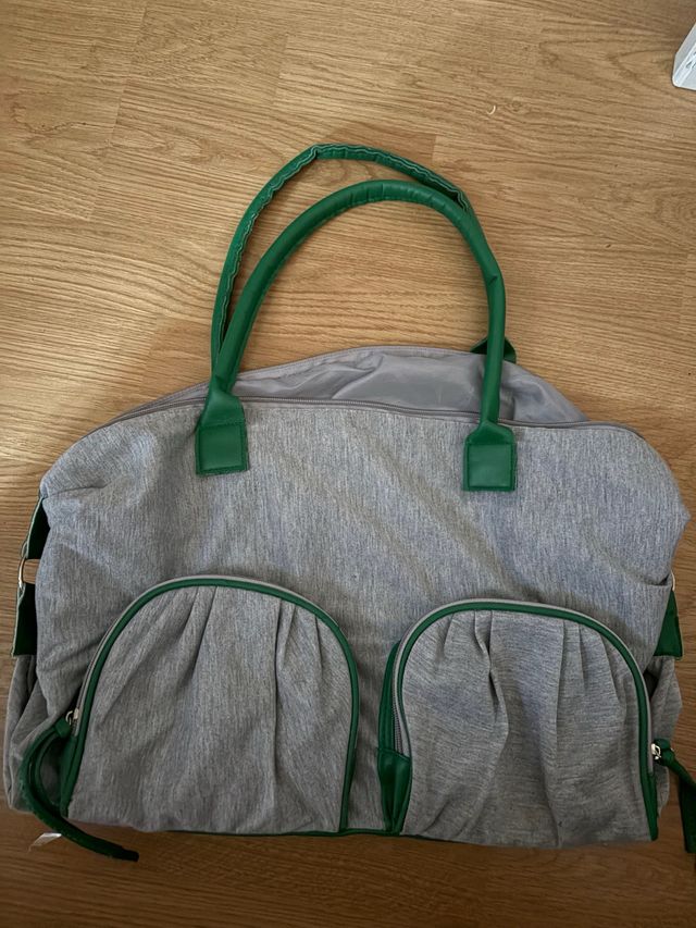 Bolso deportivo gris-verde