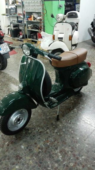 Vespa Primavera 50cc Verde