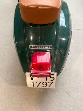 Vespa Primavera 50cc Verde