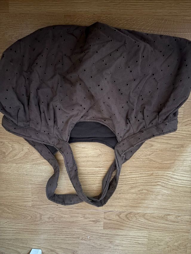 Bolso marrón de tela