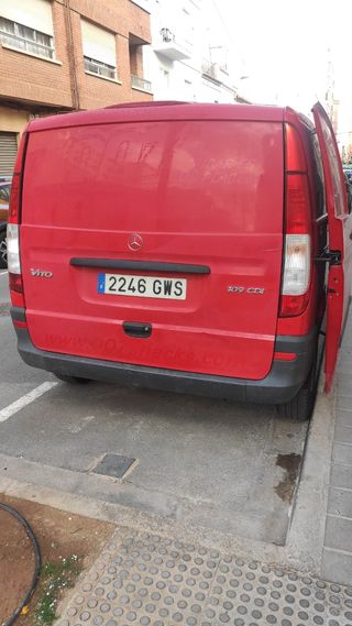 Mercedes-Benz Vito 2010