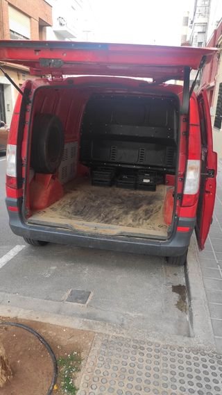 Mercedes-Benz Vito 2010