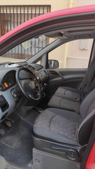 Mercedes-Benz Vito 2010