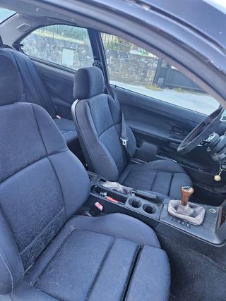 BMW e36 325i coupe con techo