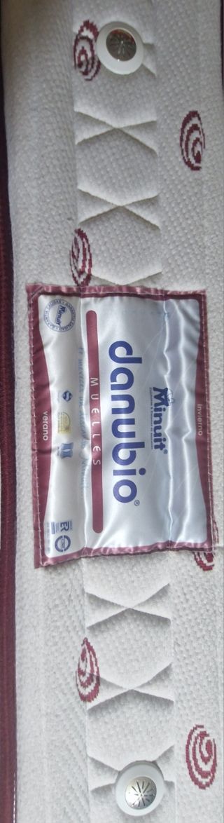 COLCHON MINUIT Y BASE TAPIZADA TAPIFLEX