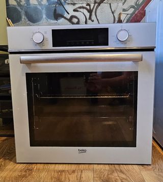Horno Eléctrico Empotrable Blanco Beko