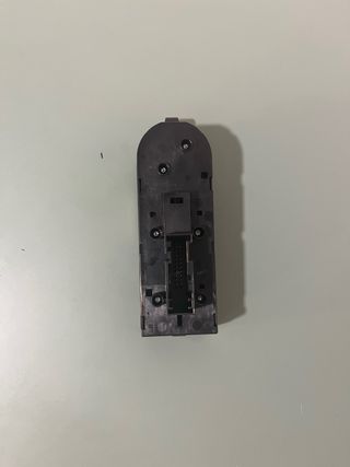 Interruptor elevalunas Opel Astra H