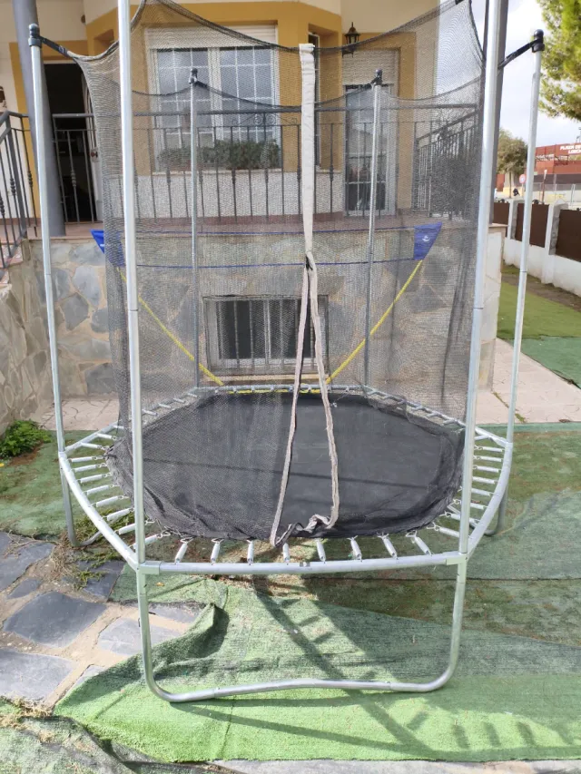 Cama elástica infantil