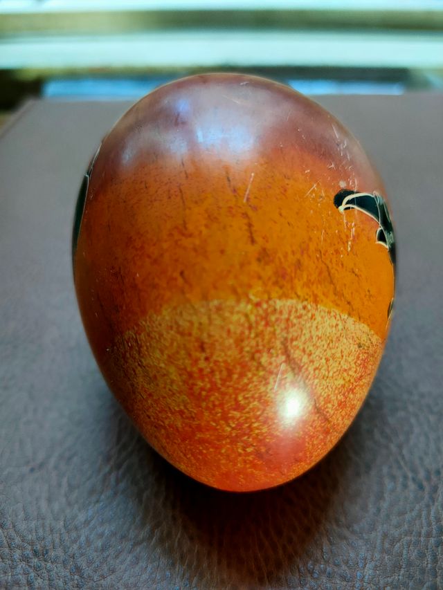 Uovo decorativo elefante & rinoceronte