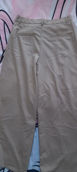 Pantalones Stradivarius beige - L