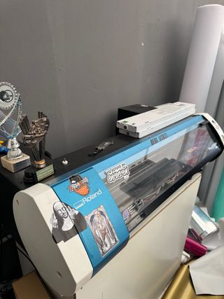 Plotter Roland BN-20 Impresión y Corte