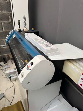Plotter Roland BN-20 Impresión y Corte