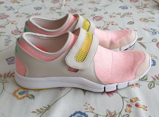 Rebajadas‼️Zapatillas deportivas rosas 
