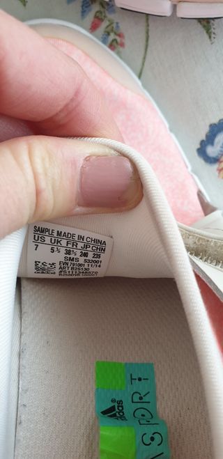 Rebajadas‼️Zapatillas deportivas rosas 