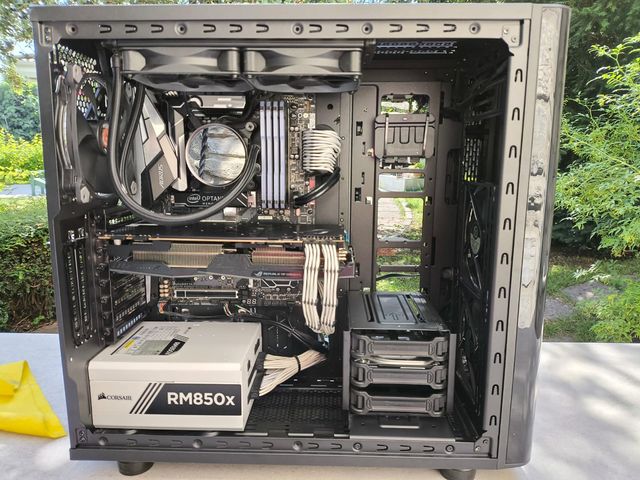 PC Gaming i7-8700K + GTX 1080 Ti + 32 G.