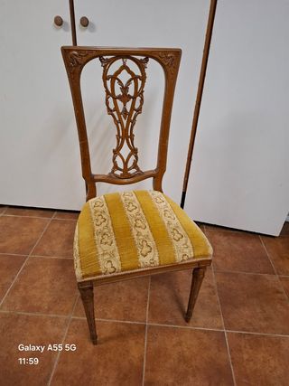 6 Sillas clásicas madera maciza