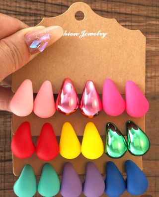 12 Pendientes gota multicolor
