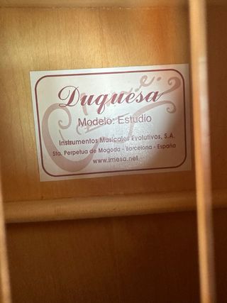 Guitarra española clásica