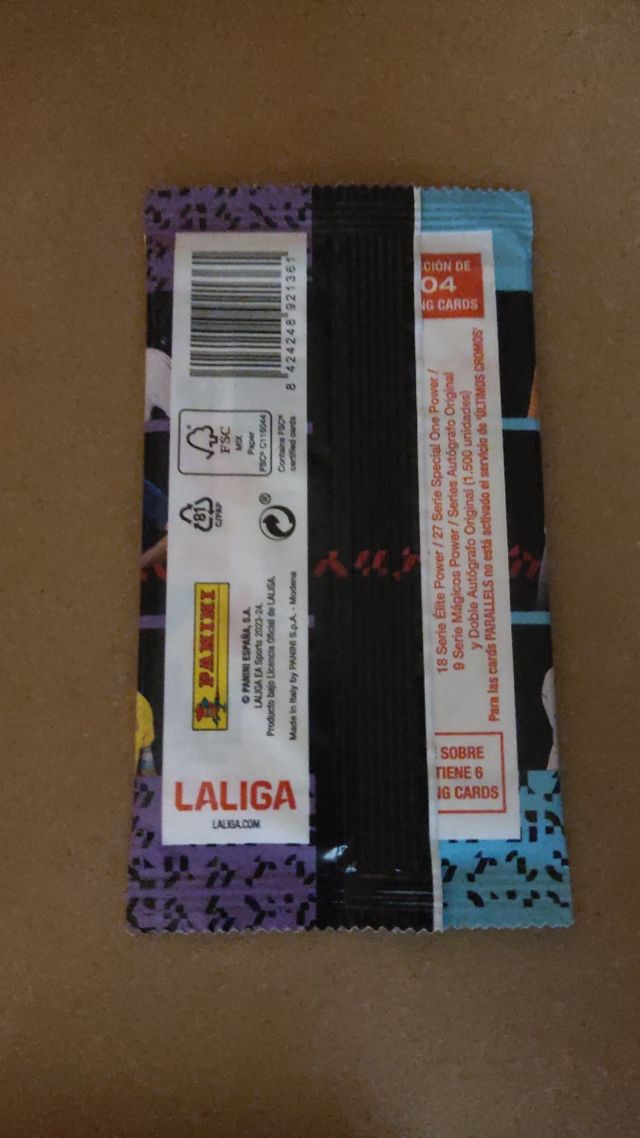 Sobre Megacracks LaLiga 2023-24 Lamine Yamal RC 3E