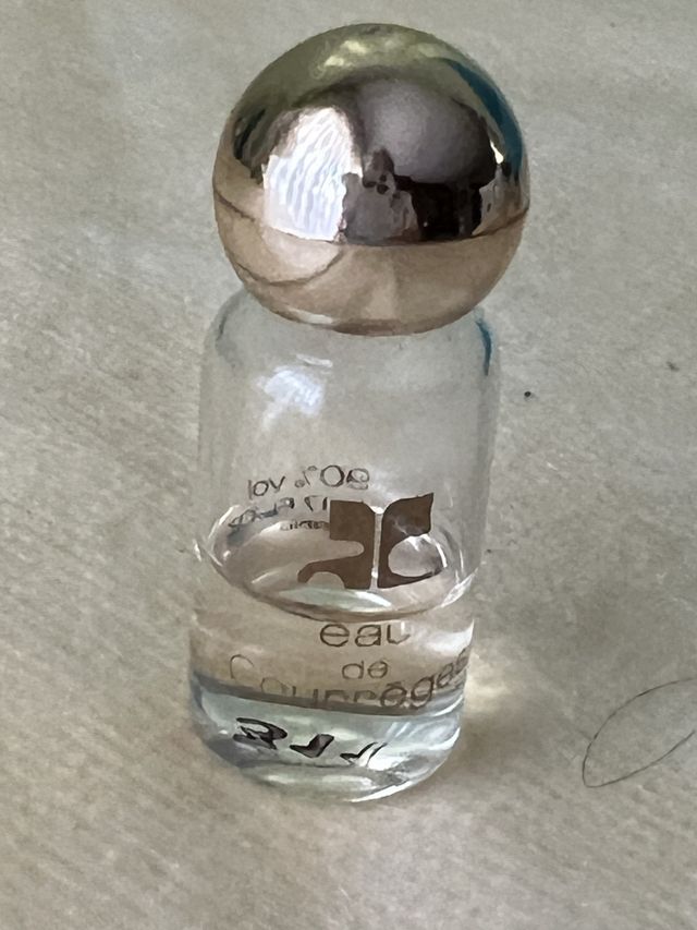 Miniatura Perfume Eau de Courrèges