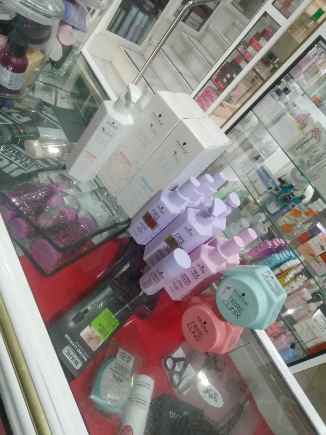 Schwarzkopf Fibre Clini