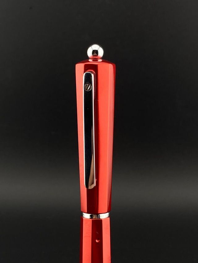 Pluma estilográfica Mazzuoli Mokina roja