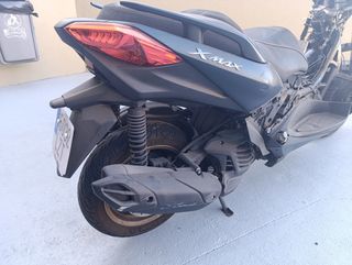 Yamaha XMAX 125 Tech Max 2022 – SINIESTRADA