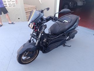 Yamaha XMAX 125 Tech Max 2022 – SINIESTRADA