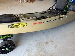 KAYAT NATINE PEDALES. HELICE