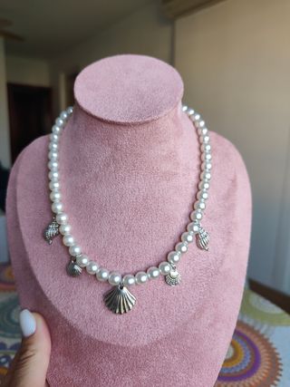 Collar perlas & conchas