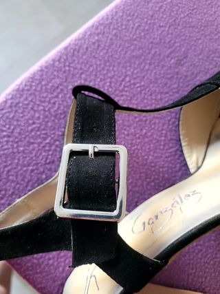 Sandalias Tino González negras