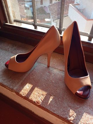 Décolleté Zara beige