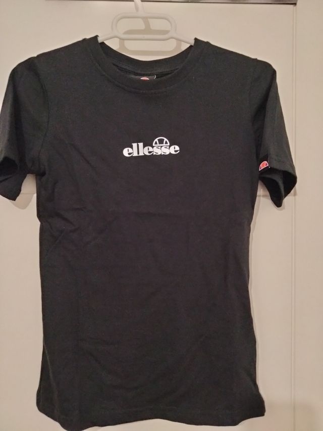 Camiseta Ellesse negra mujer