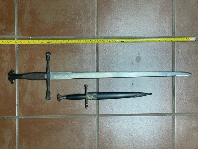 Espada y daga Carlos V