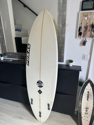 tabla de surf pukas 26,25 l. 5,8 axel loretz 