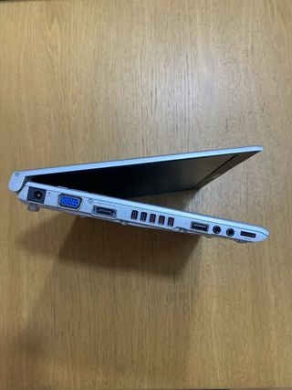 Portátil Toshiba Portegé R600 - Plata