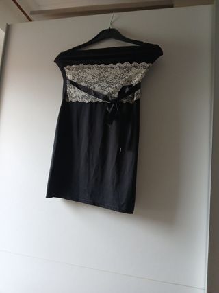 Vestido negro blanco - corto