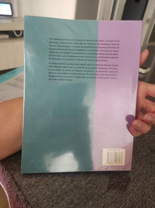 Educación moral: Aprender a ser, aprender a cov...