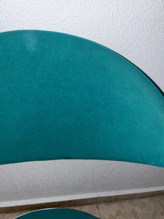 Silla verde y blanca dormitorio. Entrego en mano.