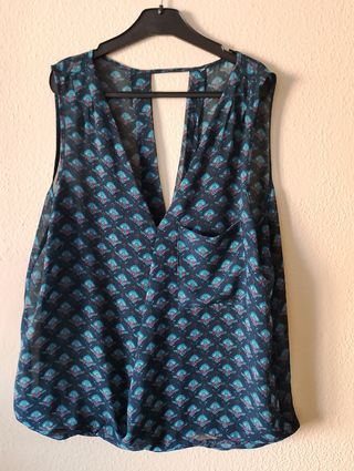 Top / blusa sin mangas / de tirante ancho 