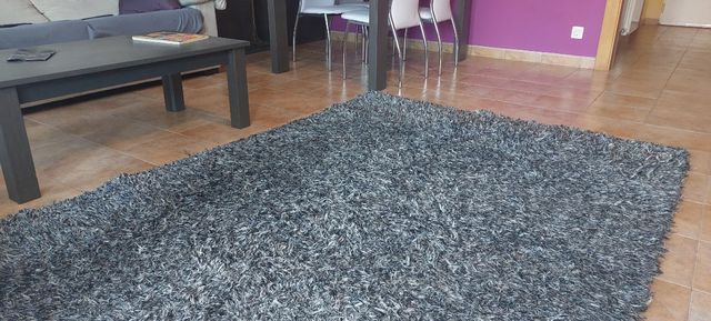 Alfombra gris - Salón. Queda fantástica en salón
