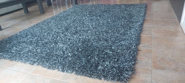Alfombra gris - Salón. Queda fantástica en salón