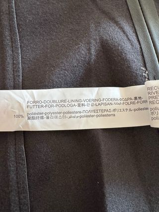 Vestido Stradivarius polipiel negro