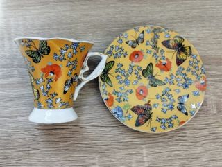 Juego 2 tacitas porcelana tú y yo, y bandeja .