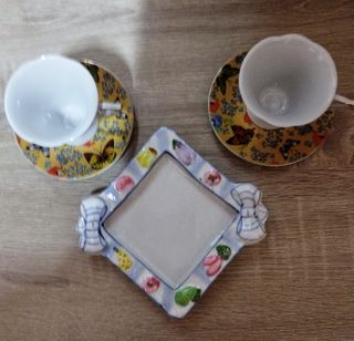 Juego 2 tacitas porcelana tú y yo, y bandeja .