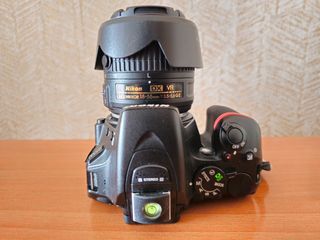 Nikon D5500 + objetivo 18-55mm VR