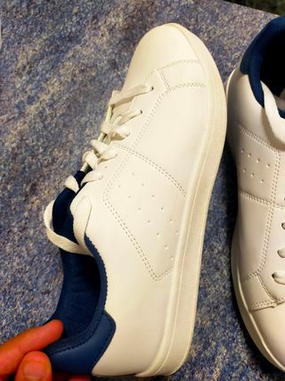 Zapatillas deportivas blancas y azules - 43